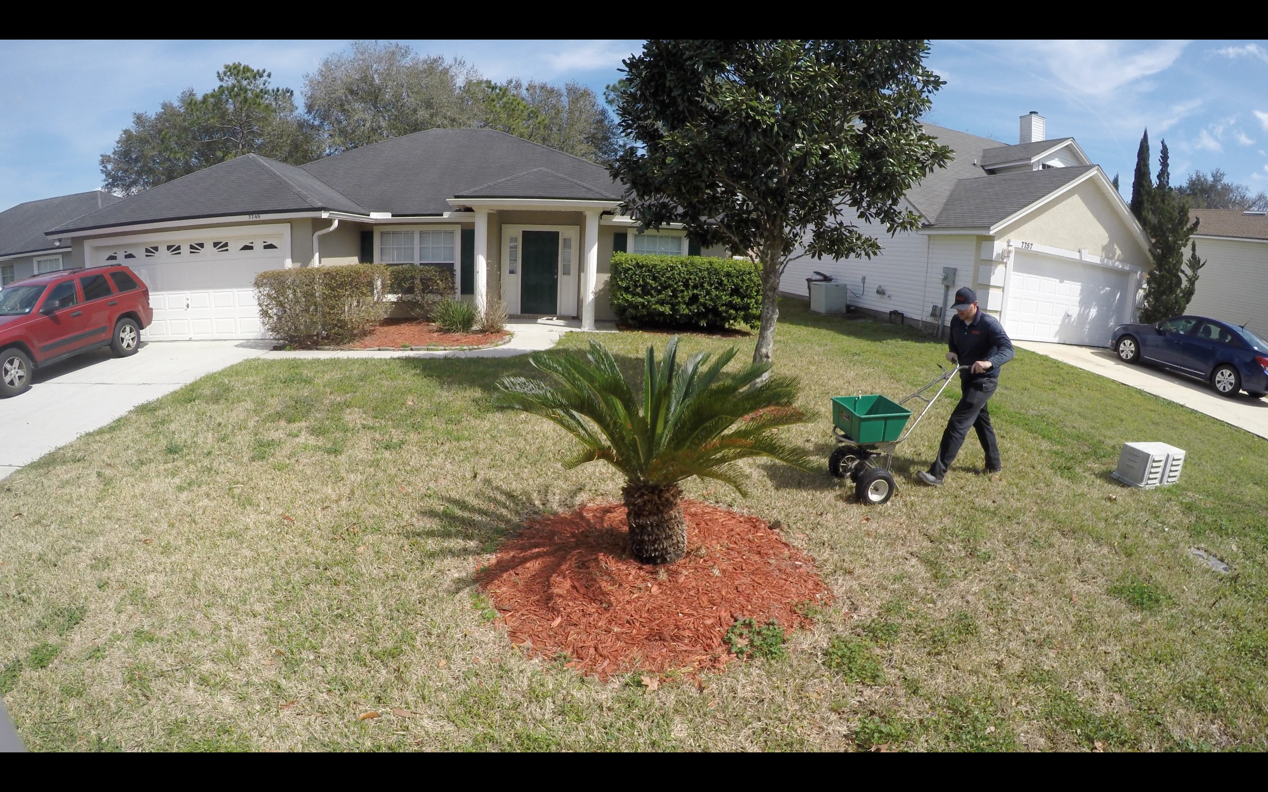 jaxlawncarebefore - TRUTCO | LAWN CARE SERVICES IN ...